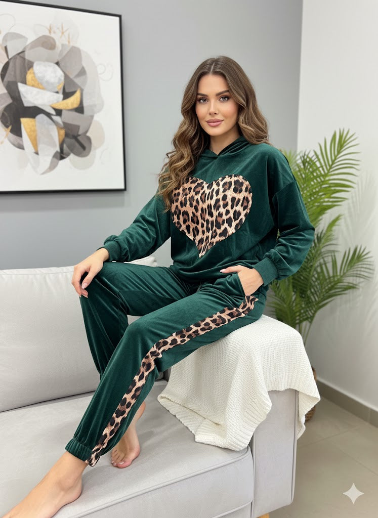 Πράσινο Βελούδινο Σετ με Λεοπάρ Λεπτομέρειες | C&M