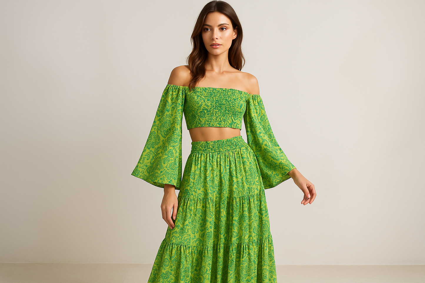 Green Paisley Set Model 1